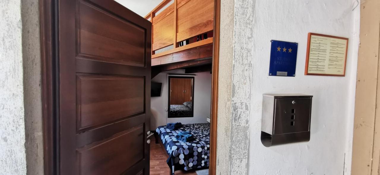 Studio apartman Galerija Buzet Esterno foto